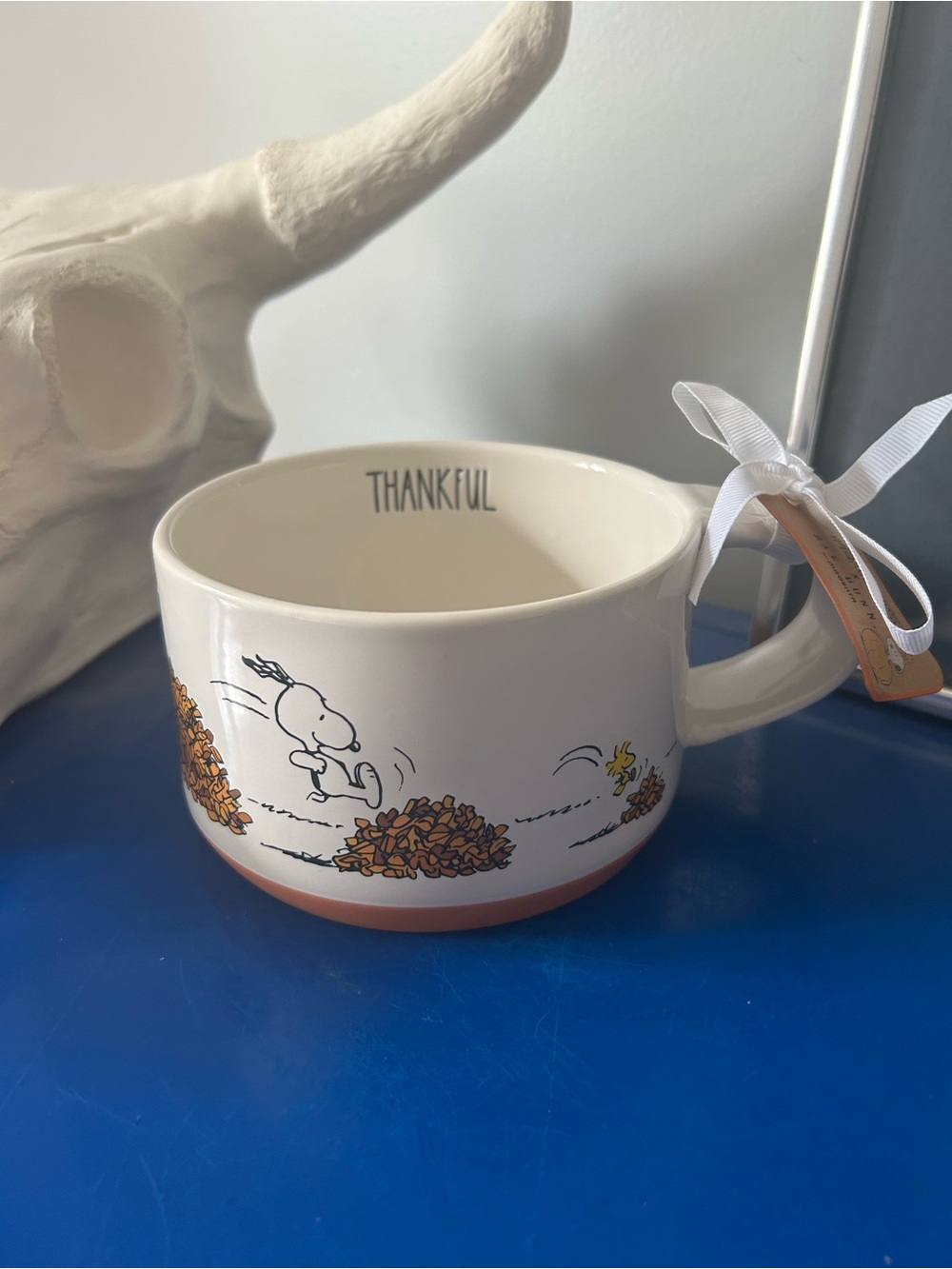 Rae Dunn Peanuts Charlie Brown Snoopy Woodstock Autumn Fall Leaves Thankful Mug